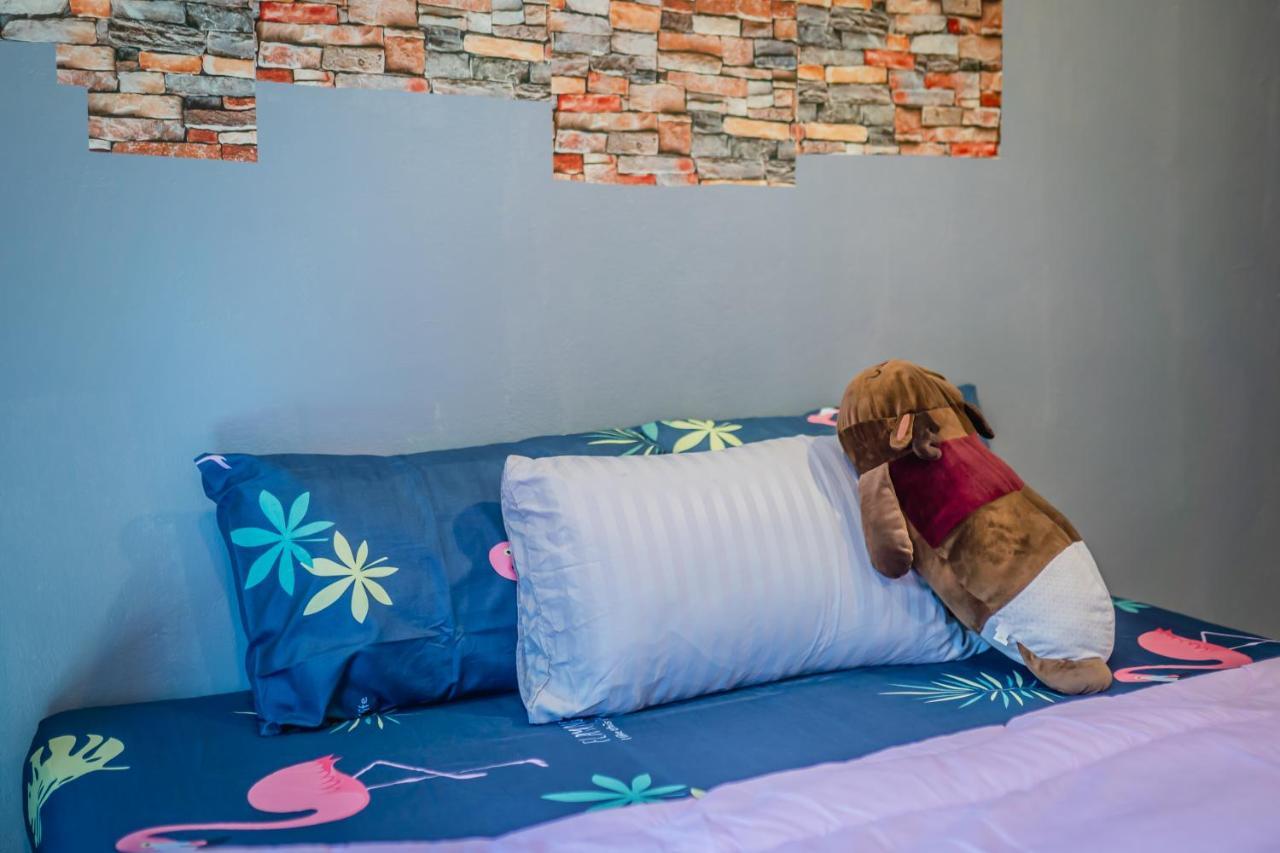 Bed and Breakfast Menulis Coolly House Patong Exterior foto