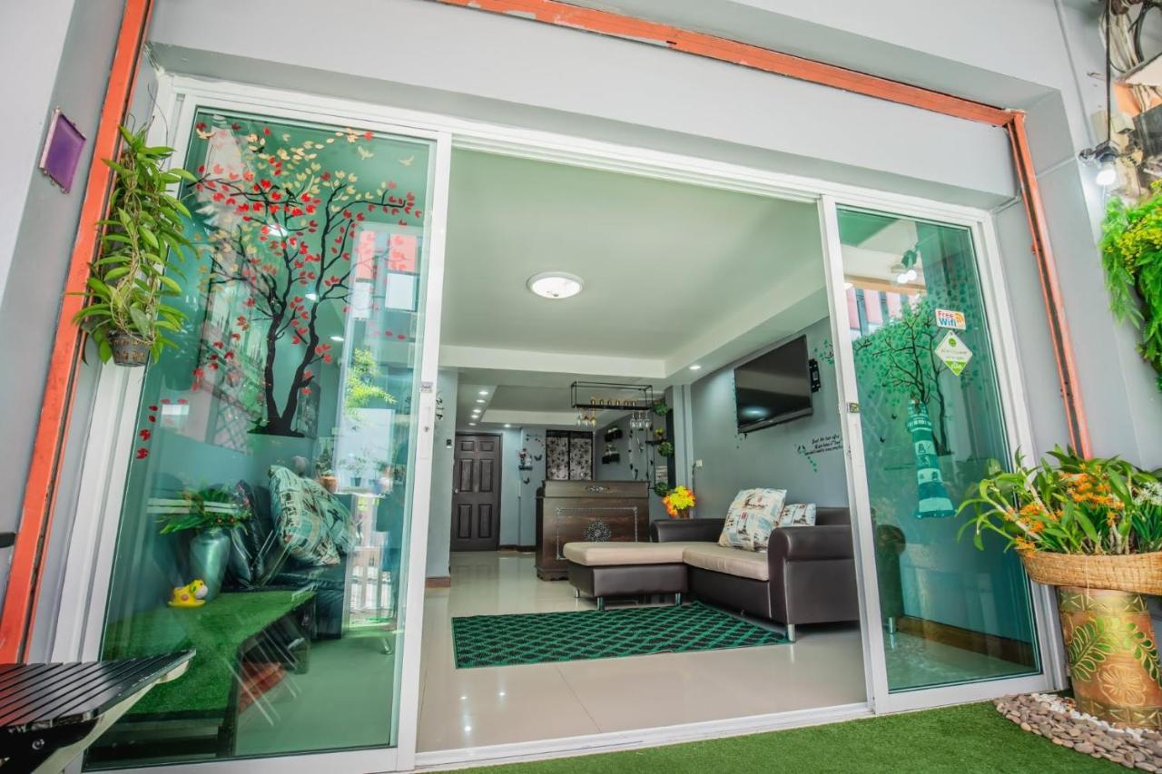 Bed and Breakfast Menulis Coolly House Patong Exterior foto