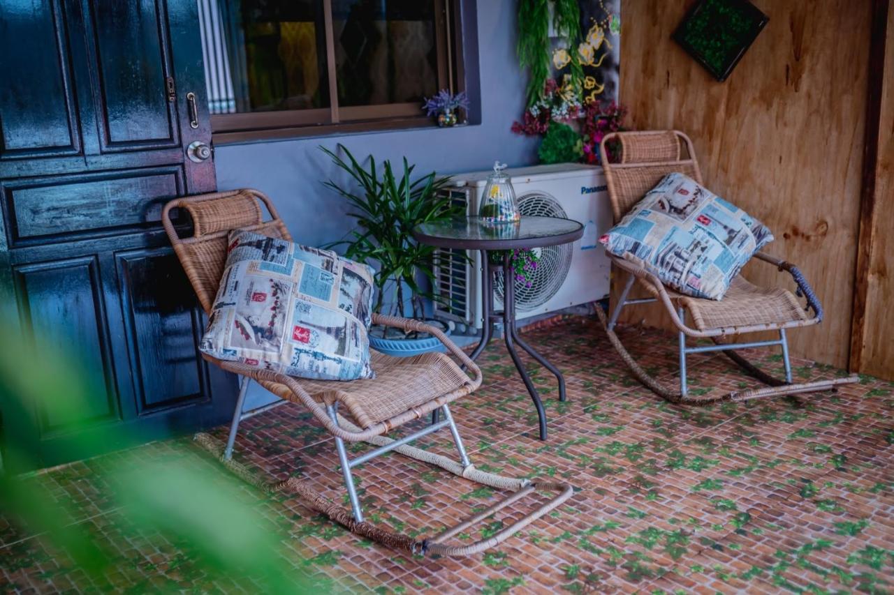 Bed and Breakfast Menulis Coolly House Patong Exterior foto