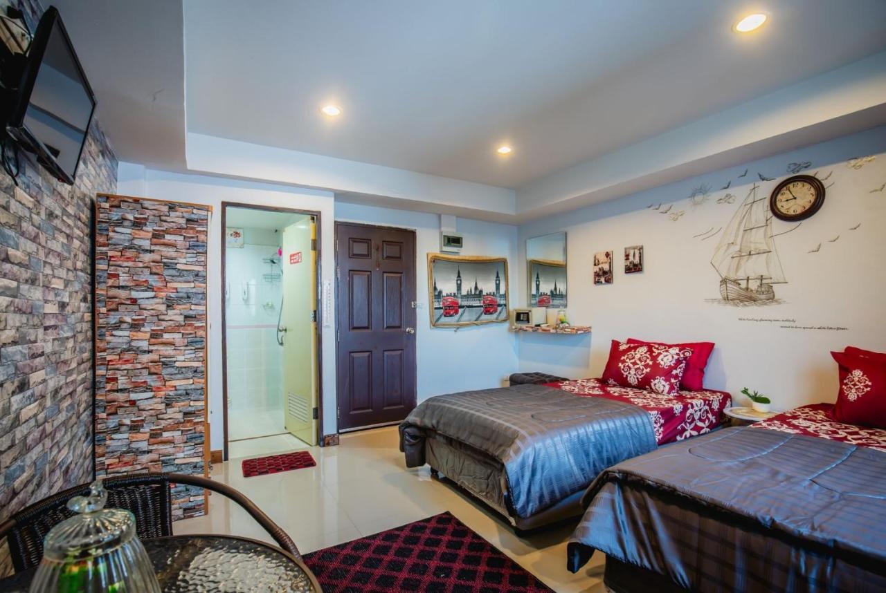Bed and Breakfast Menulis Coolly House Patong Exterior foto